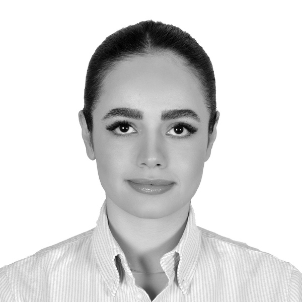 صبا علی‌اکبری